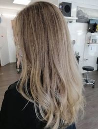 Blonde Haarre f&uuml;r Galerie 1